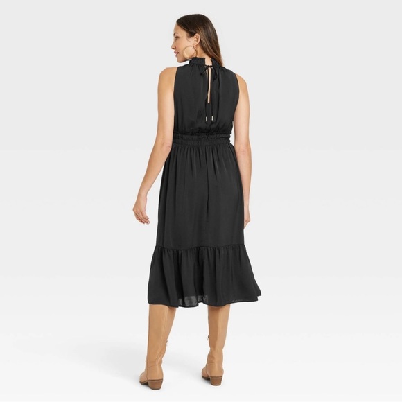 Knox Rose Tank Satin Wrap Midi Dress in Black Women’s Size L - Picture 2 of 10